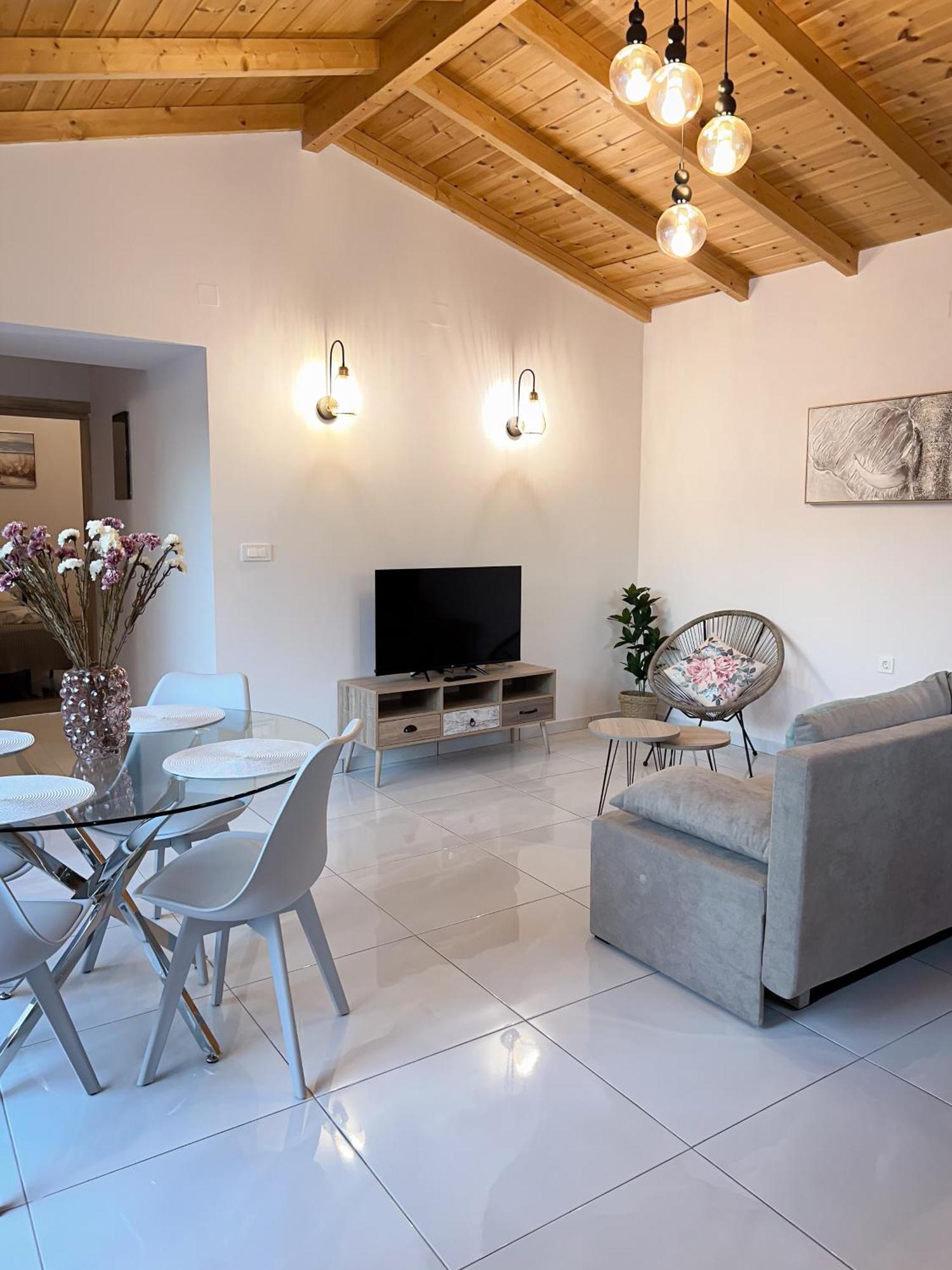 Thetis, The House Nafplio