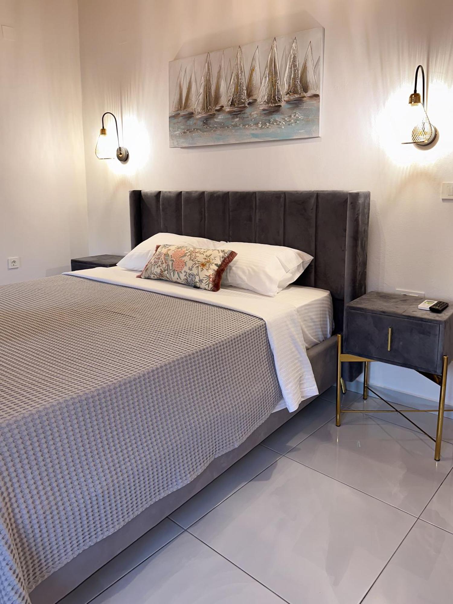 Thetis, The House Nafplio